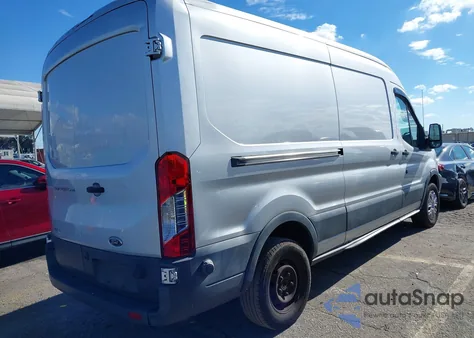 2015 Ford Transit-250 z USA, uszkodzony, nr VIN 1FTNR2CG1FKA37085